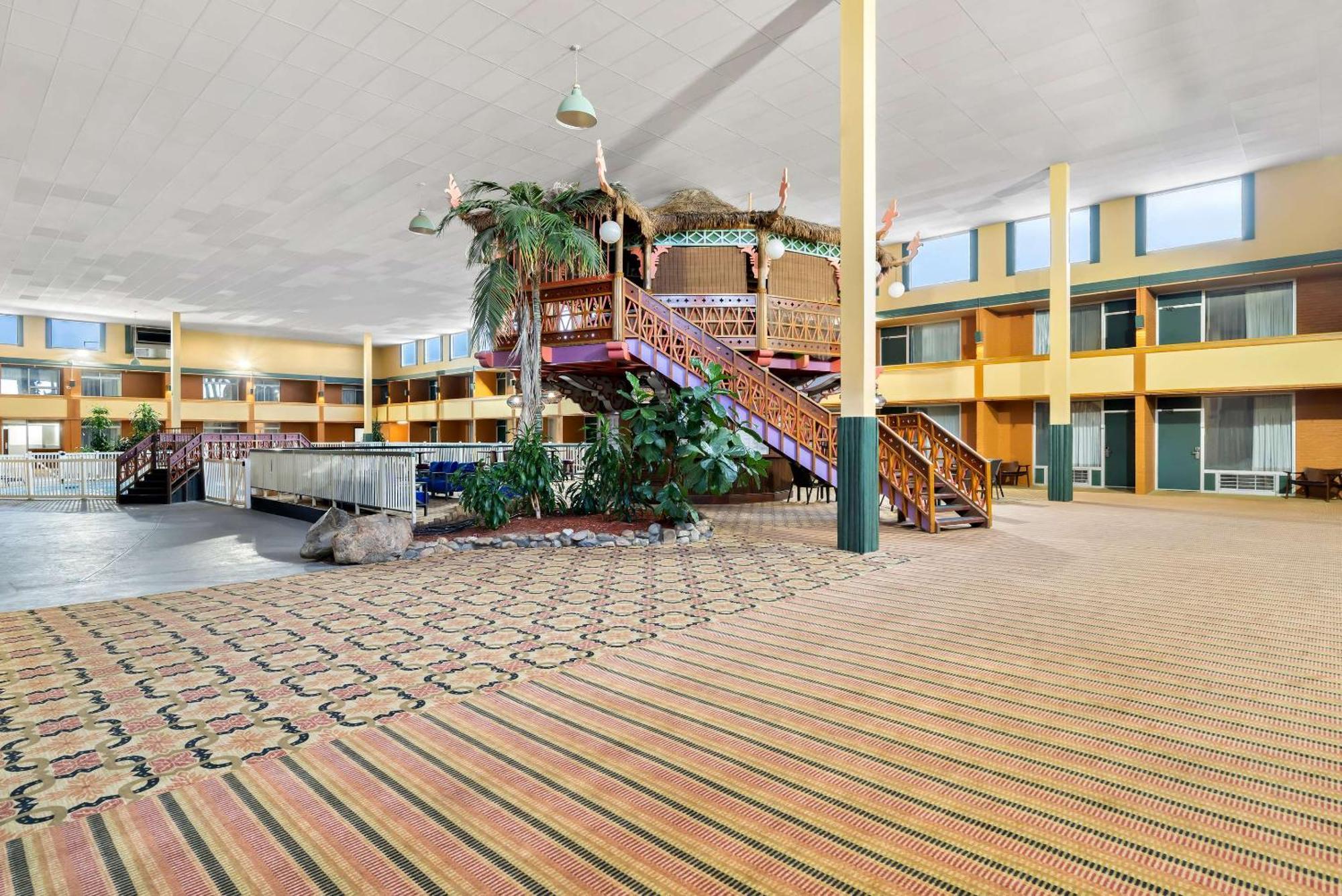 Suburban Studios, Kearney Buitenkant foto